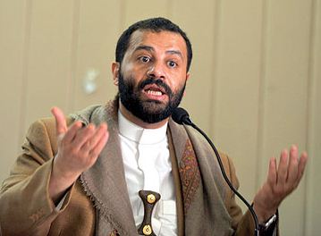 محكمة صنعاء تصدر حكم على الخائن (حميد الأحمر) وعشرة خونة آخرين من أعضاء مجلس النواب (تعرف عليه)