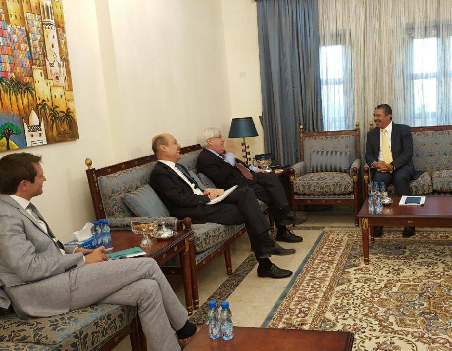 غريفيث يلتقي خالد بحاح