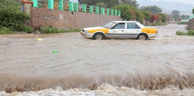 المركز الوطني للأرصاد يجدد تحذيره للمواطنين من التواجد في مجاري السيول