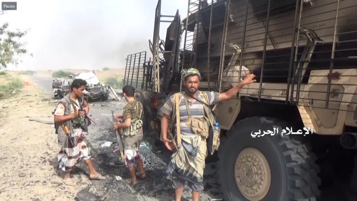 لوموند الفرنسية: على الممالك المهتزة إعادة بناء علاقاتها مع اليمن فرغم العدوان تتزايد قوة 