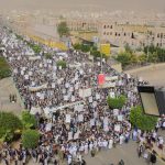 قائد الثورة يدعو الشعب اليمني الى الخروج في مسيرات الصرخة واللجنة المنظمة تحدد الساحات