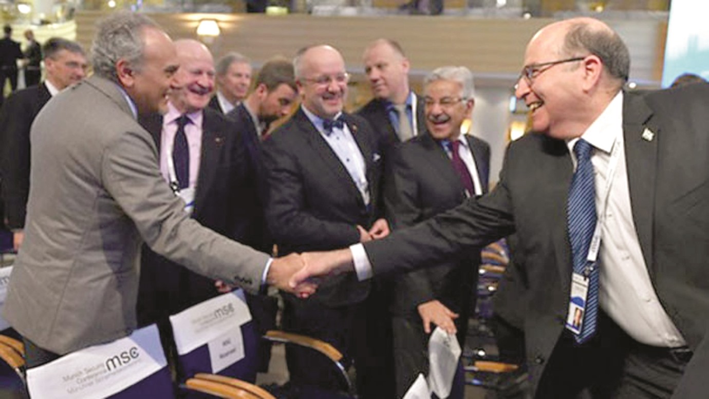 علاقات رسمية وشيكة بين السعودية وإسرائيل