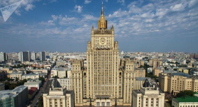 روسيا تطرد اثنين من موظفي البعثة الدبلوماسية الكولومبية في موسكو