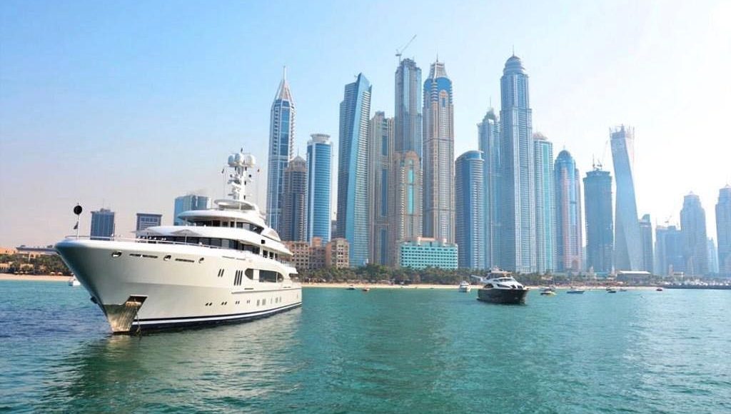 كارنيغي: دبي مركز فساد عالمي ووجهة خصبة للأموال القذرة