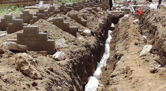 دفن 40 جثة.. مكتب النائب العام يدشن المرحلة الثالثة من دفن الجثث المجهولة