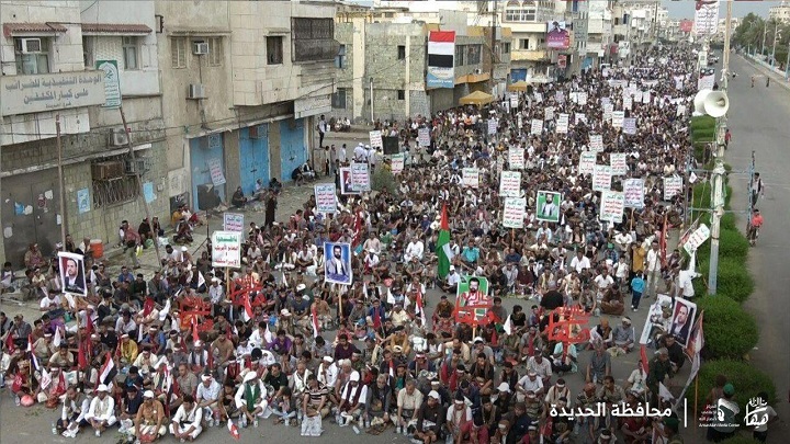 مسيرات جماهيرية حاشدة أحياءً لذكرى استشهاد الإمام الحسين (ع) في عدد من المحافظات اليمنية