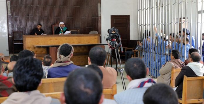 إصدار الحكم بالإعدام على 16 متورطا في اغتيال الرئيس الصماد ومرافقيه