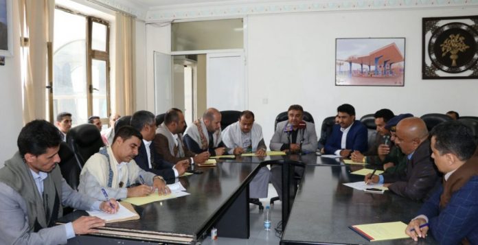 صنعاء.. اجتماع لمناقشة إجراءات إزالة مظاهر السوق السوداء للمواد البترولية