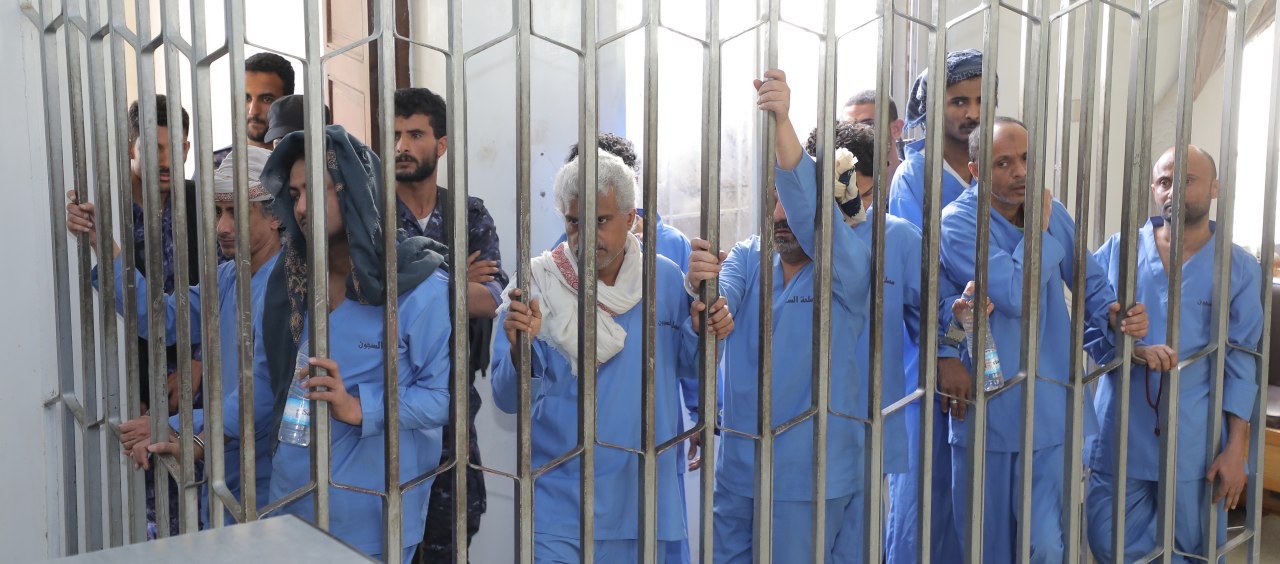 إصدار الحكم بالإعدام على 16 متورطا في اغتيال الرئيس الصماد ومرافقيه
