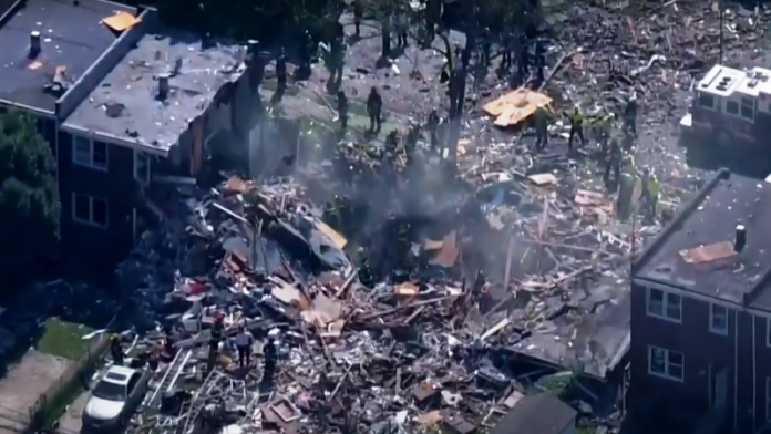 أمريكا: انفجار كبير يهز مدينة بالتيمور الأمريكية يدمر عددًا من المنازل مخلفاً قتلى وجرحى