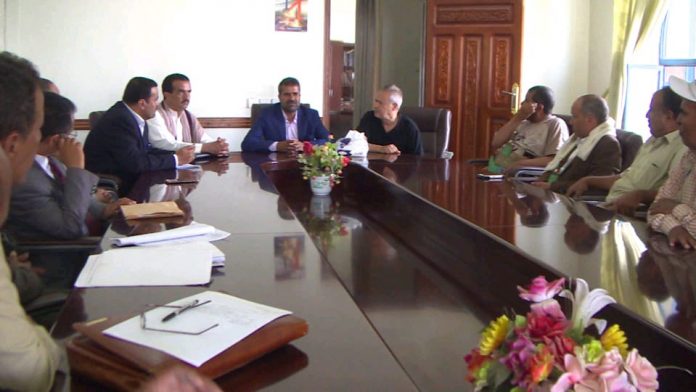 إجتماع لمناقشة استعدادات نهائية لإعادة التيار الكهربائي الى محافظة إب