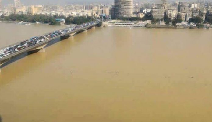 مصر ترفع حالة الطوارئ إلى القصوى لمواجهة أعنف فيضان