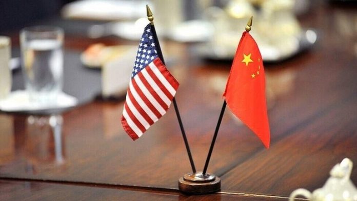 الصين تتهم أمريكا باختلاق أكاذيب والسعي لإعادة العالم إلى 