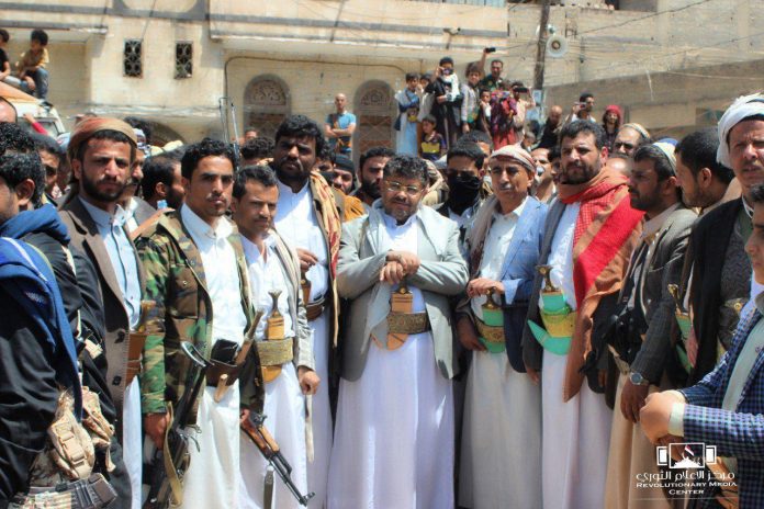 محمد الحوثي يشرف على إنهاء قضية قتل بين آل السلمي وآل الرصاص