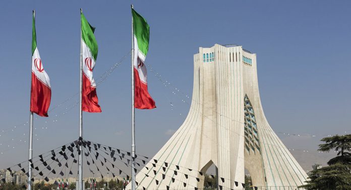 إيـران