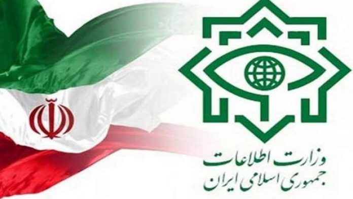 إيران: القبض على زعيم جماعة 