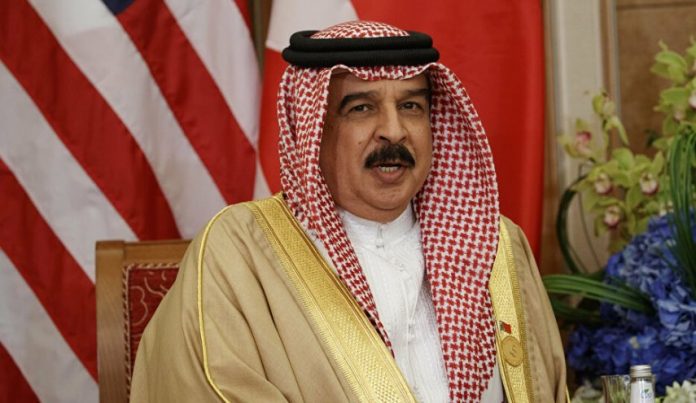 اقتراح جديد لملك البحرين باستضافة قمة إسرائيلية فلسطينية لاستئناف المفاوضات المتوقفة