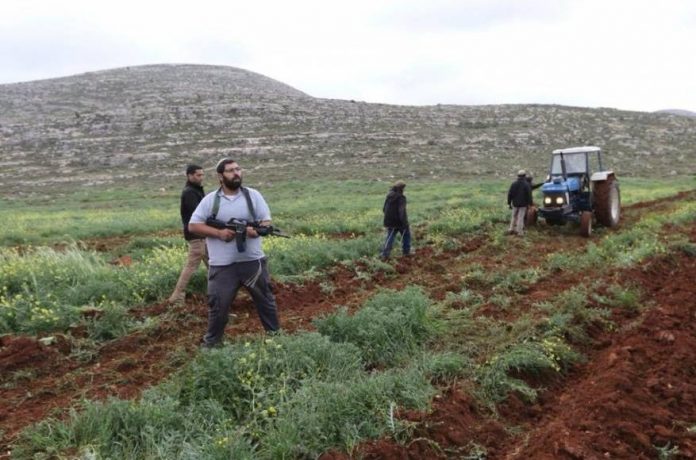 اصابة شاب فلسطيني خلال مواجهات مع العدو الإسرائيلي