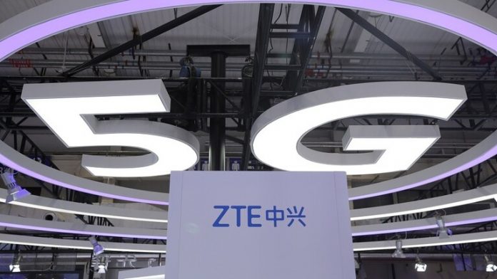 شركة ZTE تكشف رسميا عن أحدث منافس لهواتف سامسونغ