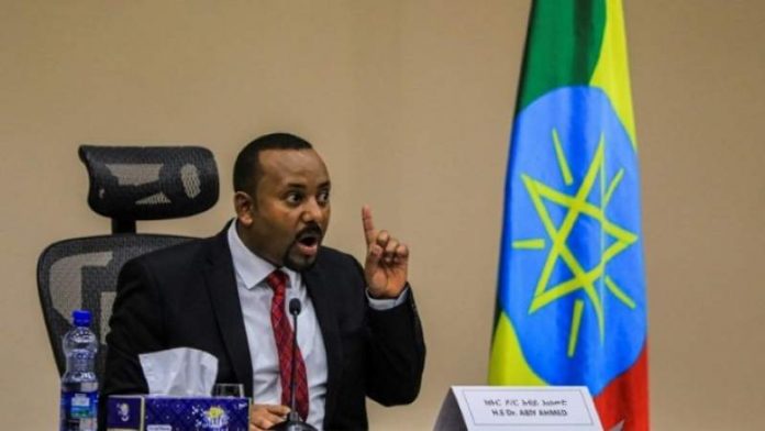 الحكومة الإثيوبية تتوعد قادة تيغراي الفارّين والحكومة الصومالية تنفي تورط قواتها في حرب تيغراي