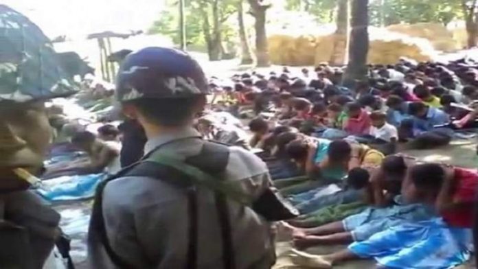 بنغلادش تبدأ نقل لاجئي الروهينغا المسلمين إلى جزيرة باسان شار
