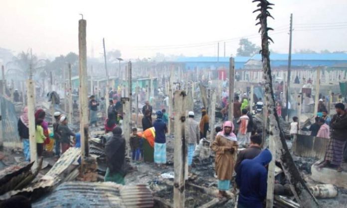 رويترز: حريق يتسبب بتدمير 550 منزلا في بنغلاديش