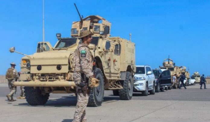 مع اشتداد المعارك في محيط المدينة.. القوات السعودية تبدأ سحب جنودها من مأرب