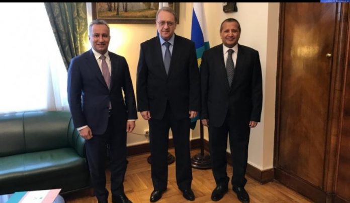 سفير السعودية بروسيا بمعية سفير هادي بمبعوث الرئيس الروسي للشرق الأوسط
