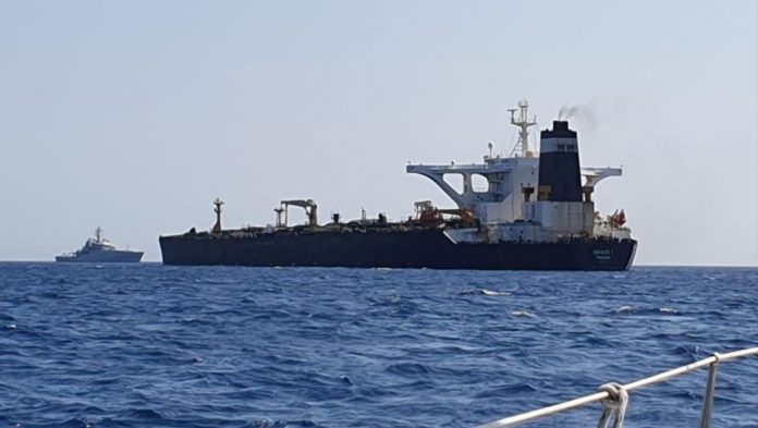 تعرض سفينة تجارية إيرانية لهجوم اجرامي في البحر الابيض المتوسط