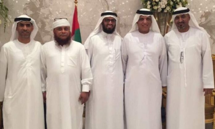 الإمارات تجنس قيادات مرتزقتها اليمنيين مقابل انقلاب واسع ضد السعودية وحكومة المرتزقة