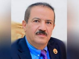وزير الخارجية يطالب بإلغاء التعامل مع إقليم صنعاء الجوي كمنطقة خطرة