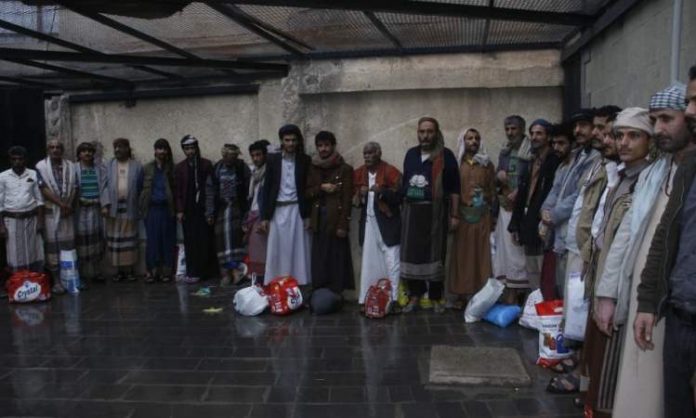 استخبارات صنعاء تفرج عن 40 من المغرر بهم