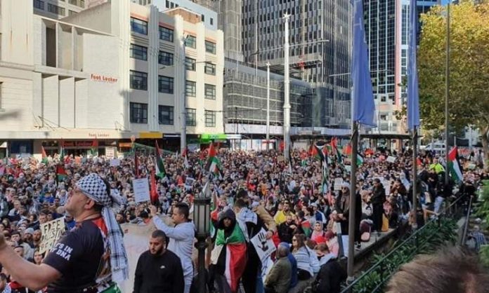 نصرة لفلسطين.. مظاهرات تجتاح عواصم العالم دعماً للشعب الفلسطيني وتنديداً بجرائم كيان الاحتلال