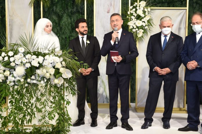 الصحافة التركية تكشف حفل زفاف باهظ التكاليف لنجل قيادي بحزب الإصلاح اليمني على ابنة متحدث الرئيس التركي
