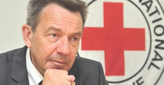 رئيس لجنة الصليب الأحمر