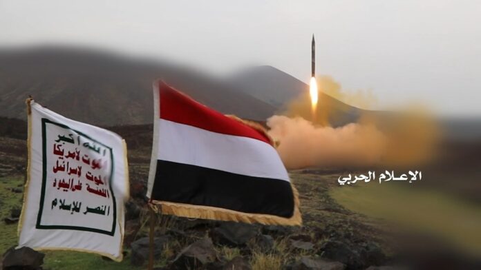 عمليات ردع العدوان.. الحوثي يكشف إحصائية العمليات العسكرية اليمنية ضد تحالف العدوان السعودي الإماراتي والتي خلفت خسائر فادحة في صفوفهم