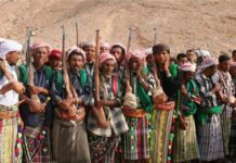 “حلف قبائل حضرموت” يعلن تشكيل المقاومة الحضرمية: حضرموت لأبنائها ولن تُدار بقرار خارجي "حلف قبائل حضرموت" يعلن تشكيل المقاومة الحضرمية: حضرموت لأبنائها ولن تُدار بقرار خارجي