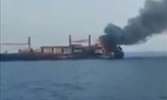 غضب يمني شديد من تعامل السعودية مع غرق سفينة تجارية وصنعاء تطالب بتحقيق دولي عاجل