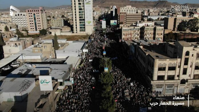 رسالة الاحتجاجات الشعبية اليمنية.. الانذار باستئناف الهجمات العسكرية