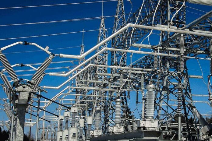 في خطوة مبشرة.. مهندس يمني يحول استهلاك محطة كهرباء حزيز من الديزل الى المازوت منخفض السعر