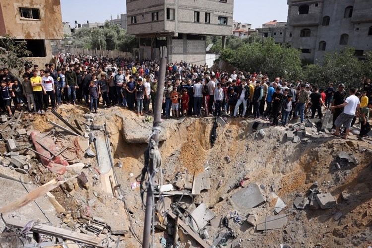 مصر تتوسط وقف إطلاق النار بين الفلسطينيين والاحتلال الإسرائيلي