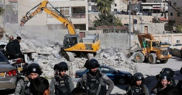 كيان العدو الاسرائيلي يرتكب جرائم حرب بتهجير الفلسطينيين.. أين القانون الدولي من هذه الجرائم؟