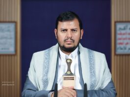 قائد الثورة يعزي قائد القوات الجوية