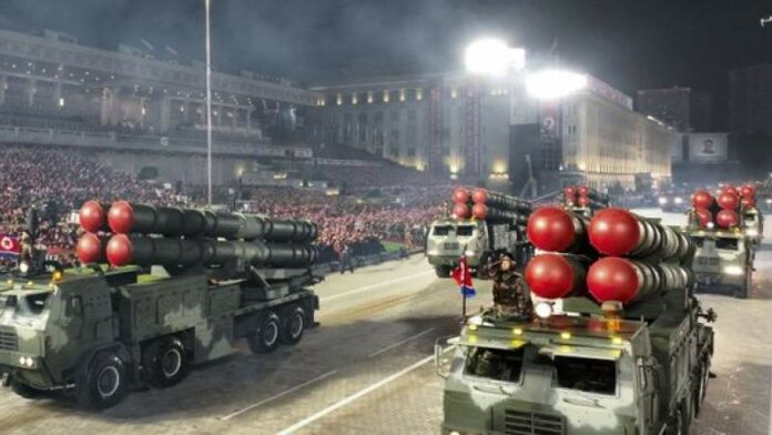 كوريا الشمالية تحتفل بيوم النصر بعرض عسكري ضخم ضم أحدث أنواع الأسلحة