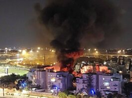 بيان القوات المسلحة اليمنية بشأن استهداف 4 أهداف للعدو الإسرائيلي في مناطق "بئر السبع وأم الرشراش وعسقلان والخضيرة جنوب حيفا" بصاروخ باليستي "فرط صوتي" وطائرات مسيرة - 25 يوليو 2025م