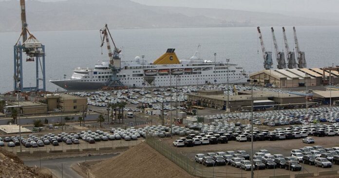 ما هي العقبات التي جلبها اليمن إلى ميناء إيلات الإسرائيلي؟