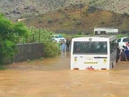 ارتفاع حصيلة ضحايا السيول في عمان إلى 19 قتيلاً وأربعة مفقودين