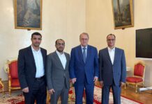 وفد صنعاء المفاوض يلتقي المبعوث الخاص للرئيس الروسي “وهذا ما تم مناقشته خلال اللقاء الهام”