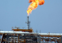 أول رد لصنعاء بشأن استهداف منشأة صافر النفطية بمحافظة مأرب أول رد لصنعاء بشأن استهداف منشأة صافر النفطية بمحافظة مأرب