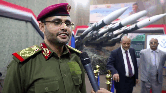 الرئيس المشاط: دفاعاتنا الجوية ستجعل طائرات العدو الإسرائيلي مصدراً للسخرية